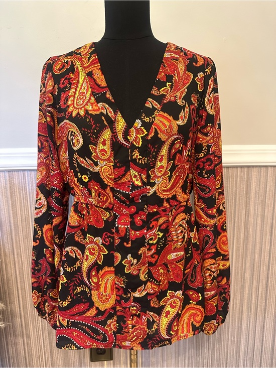 New York & Company Tops - New York & Company Paisley Surplice Blouse Small Black Red Long Sleeve Boho